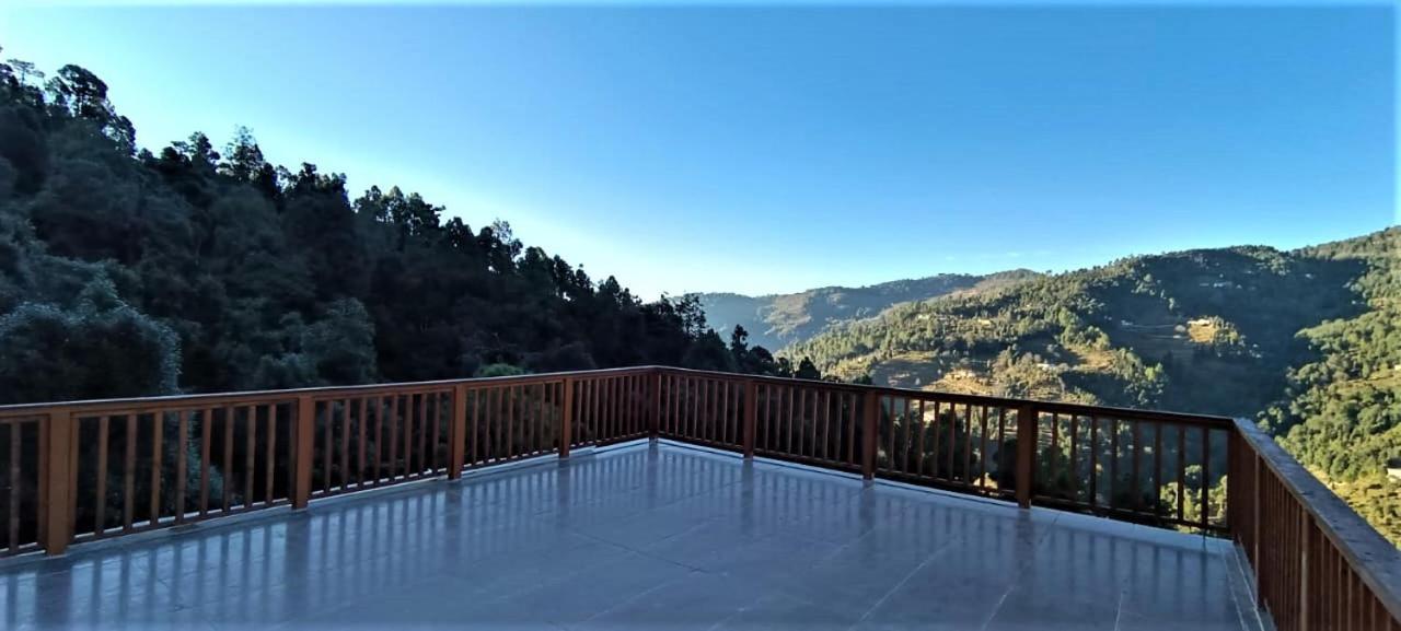 Vanprastha Resorts Dwarahat Exterior foto